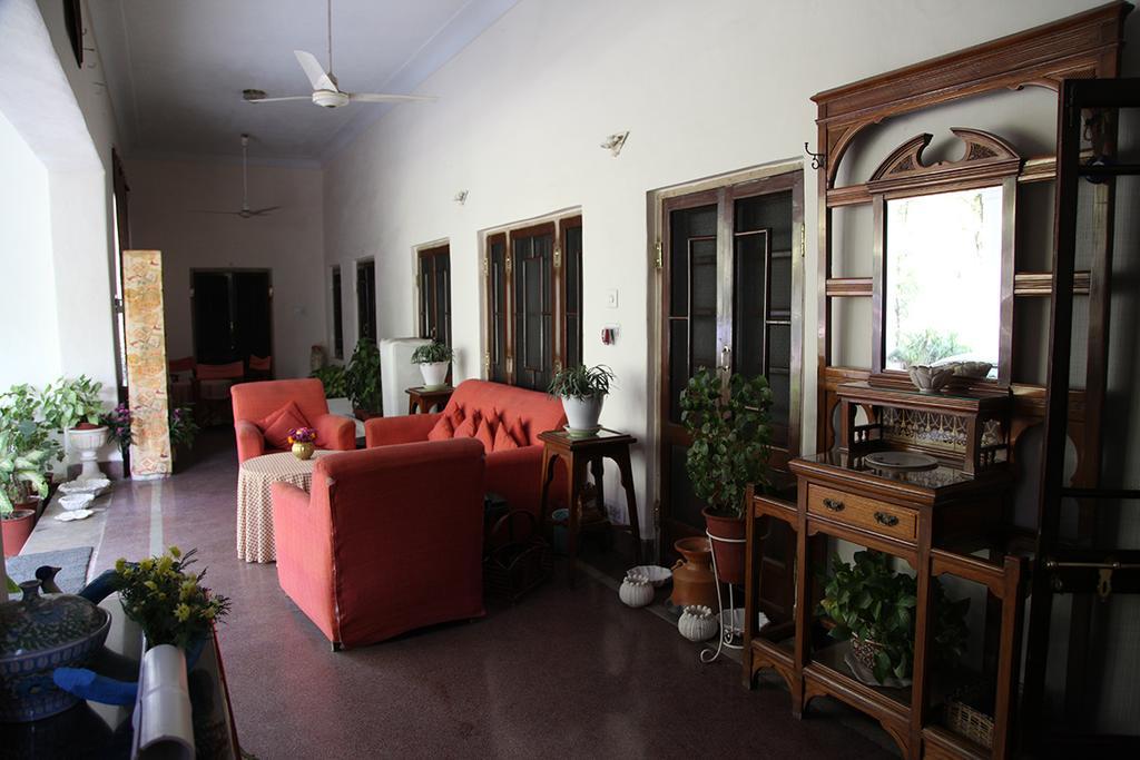 Loharu House Bed & Breakfast Джайпур Екстериор снимка